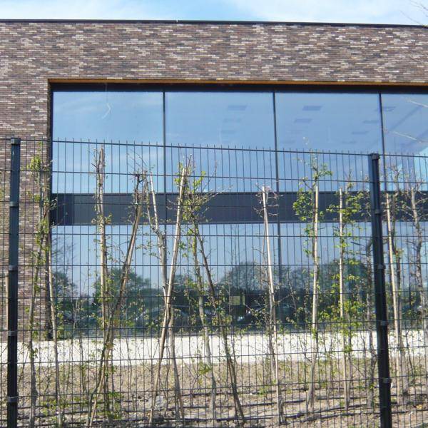 Nylofor F + Bekafix - Metal mesh fence panel