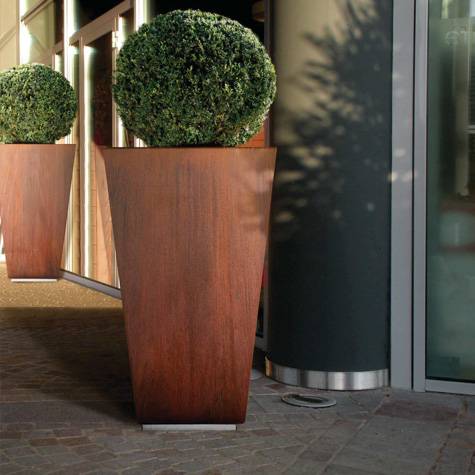 Lounge Planter