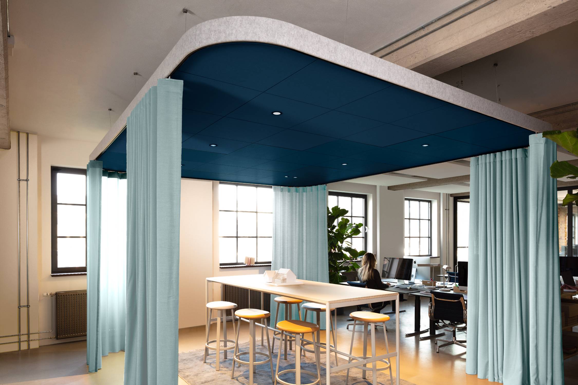 Rockfon® Hub™ - Acoustic ceiling island 