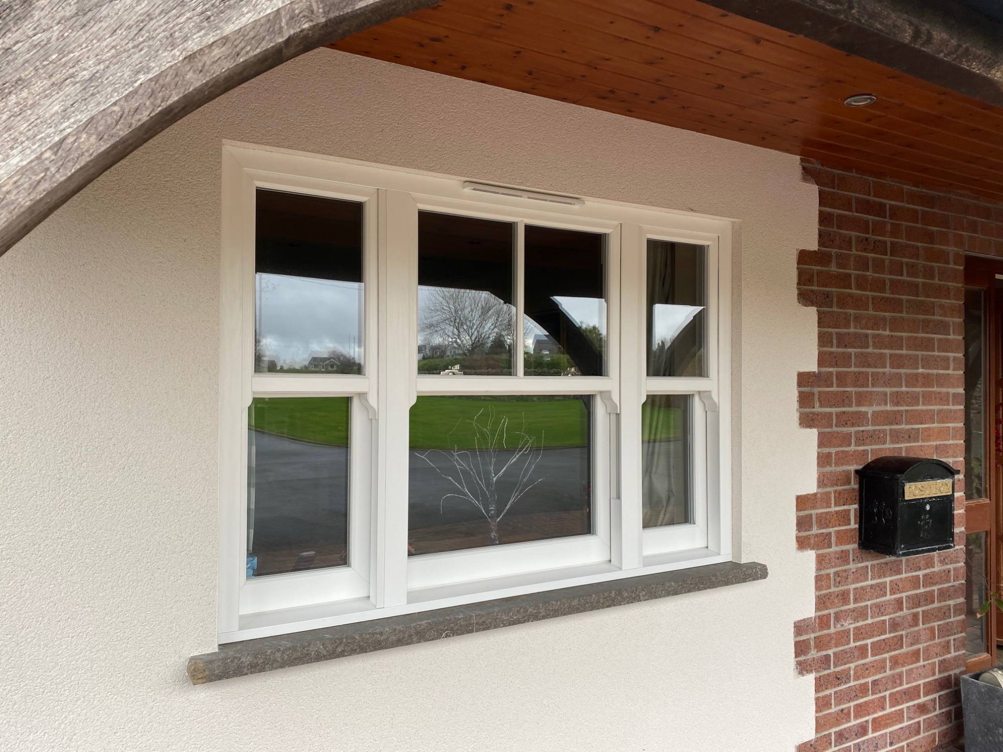 uPVC Sash Window - Heritage Rose Slim Mullion Double - Sash Window Slim Mullion