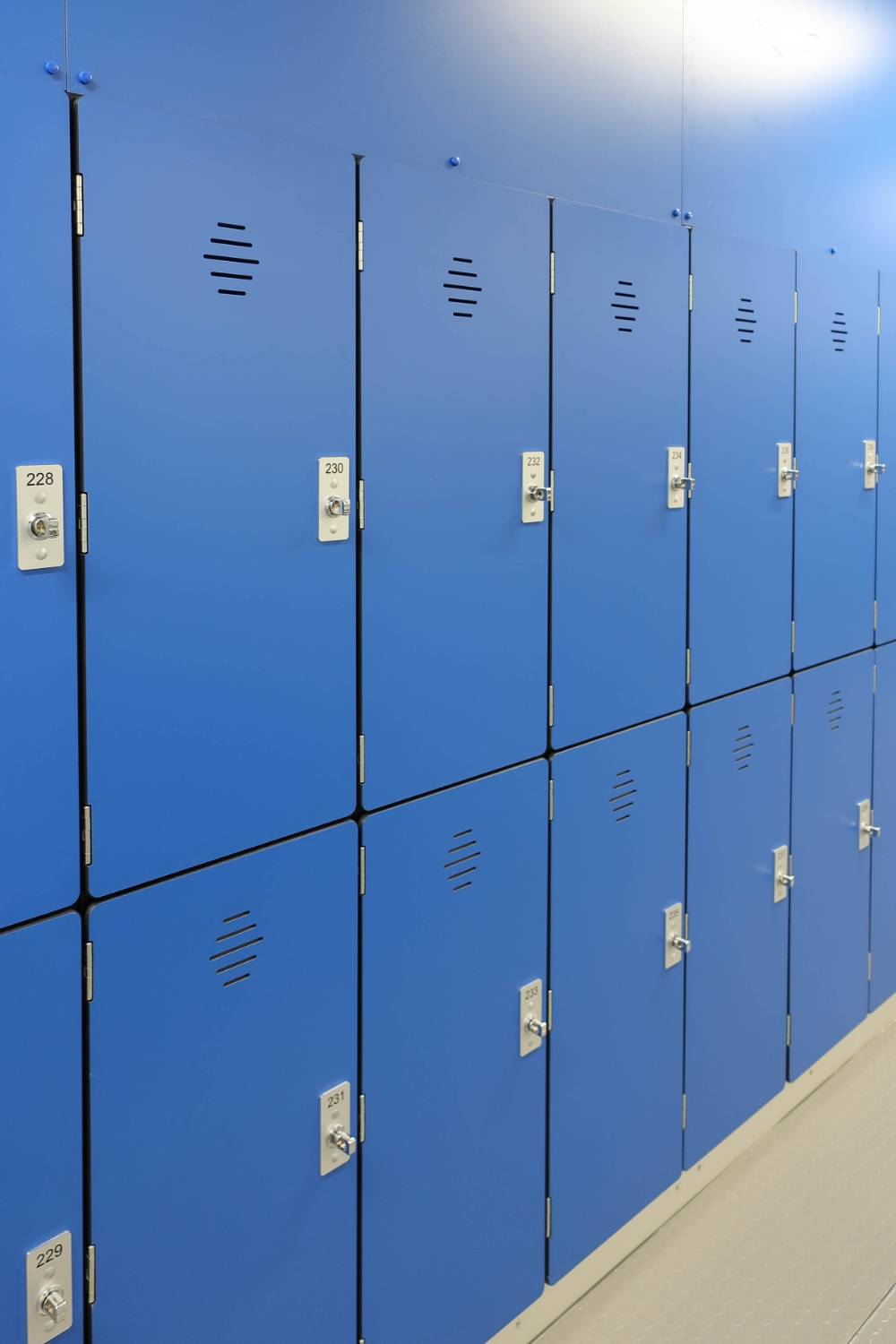 Laminate Lockers - Wet Area