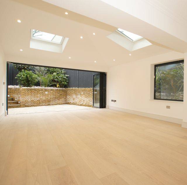 Oak Engineered Wood Flooring, UV Oiled, White Lacquered