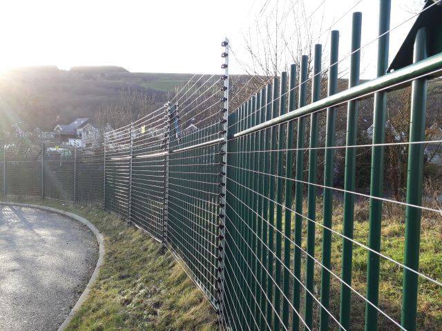 Pulse Monitored Fencing