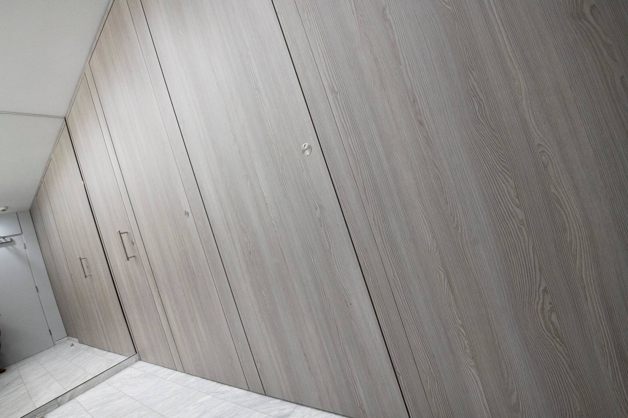 Flow Laminate Washroom Cubicle