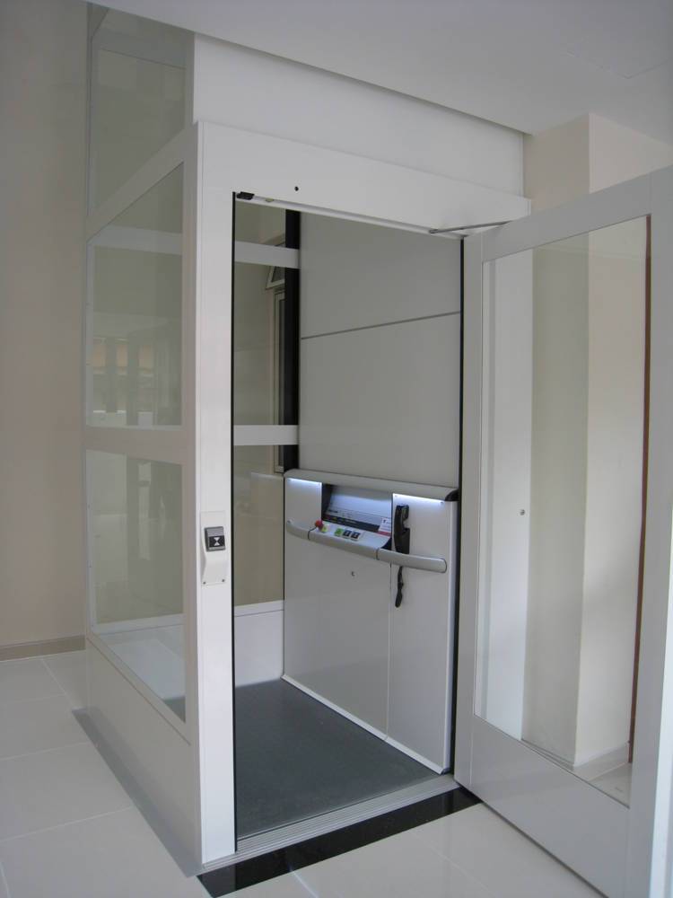 A4000 Vertical Platform Lift - Domestic and Home Platform Lift