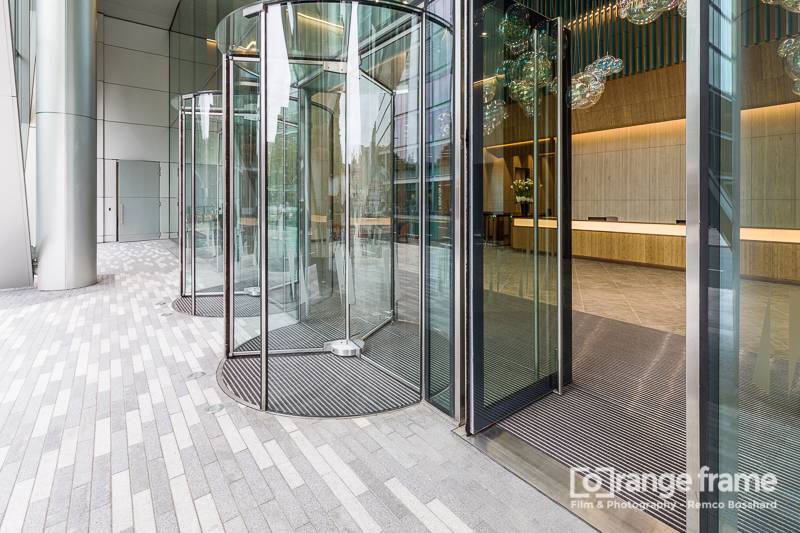 Elegance Swing Door