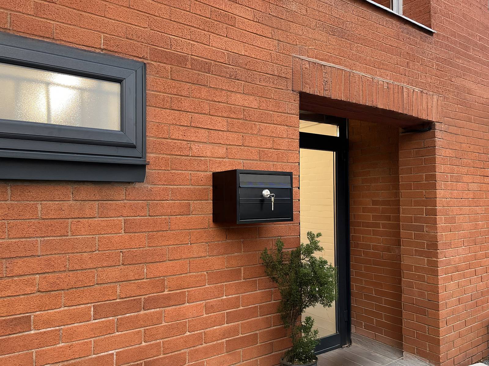 SLB SBD COM 2 TS009 Horizontal Mailbox - Fully Tested TS009 SBD Mailbox