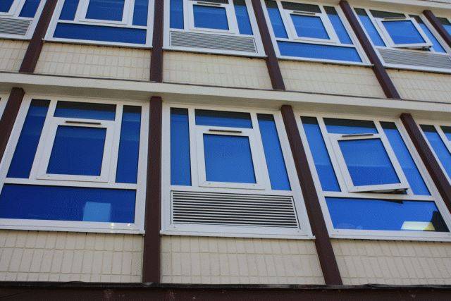 Comar 5Pi ECO - Thermally Broken Aluminium Window System