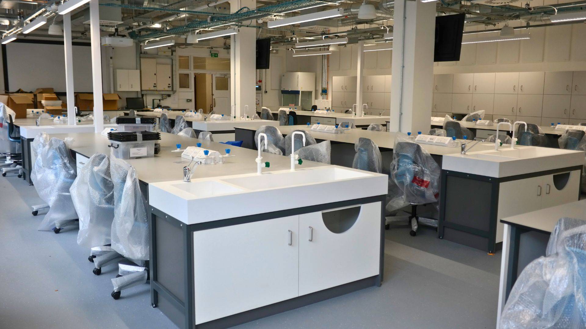 The Graham Kerr Building, University of Glasgow | Boyco (UK) Ltd | NBS ...