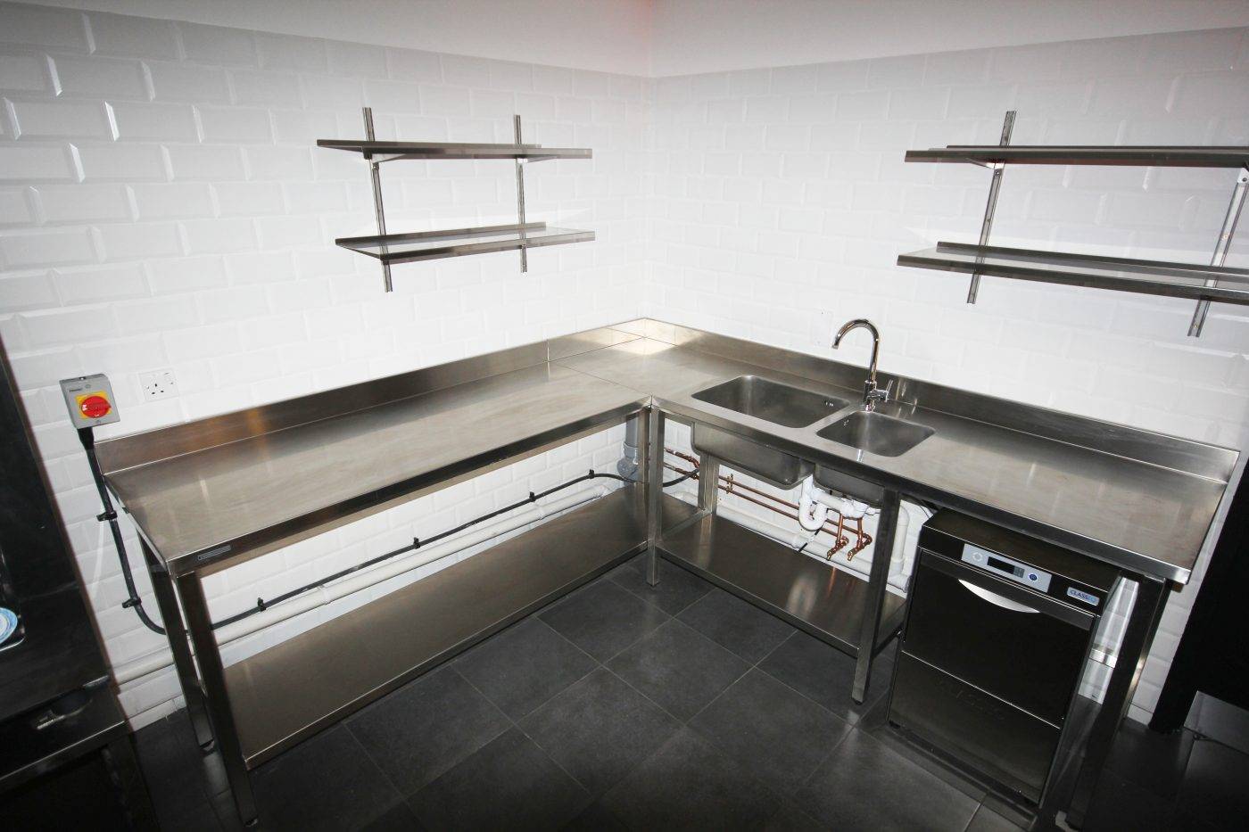 Decimetric® Classic Sinks and Worktops - Modular Stainless Steel System