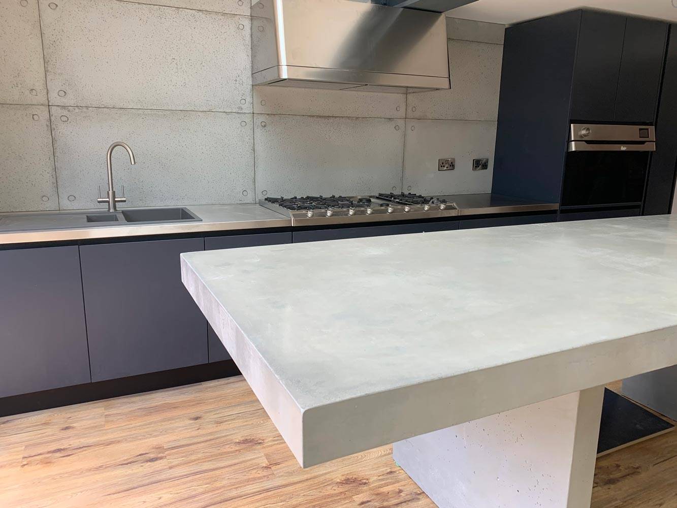 Concrete Worktops Chef S Kitchen LIVING CONCRETE LTD NBS Source   9f4155d0 9569 4994 8f40 D07f6b846905