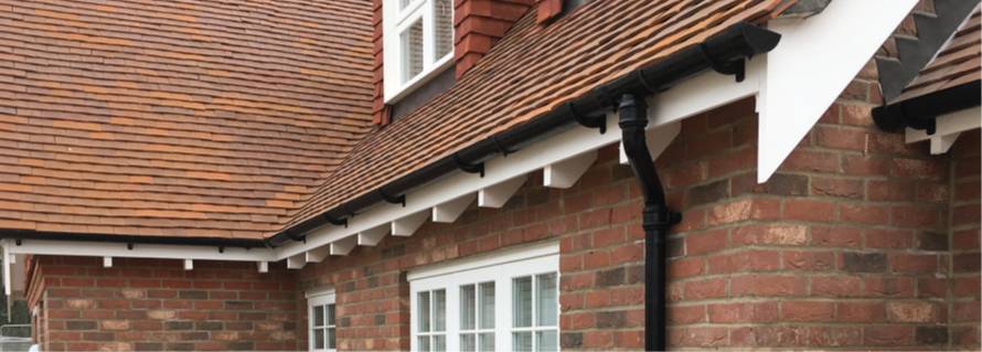 Britannia Cast Iron Plain Half Round Gutter