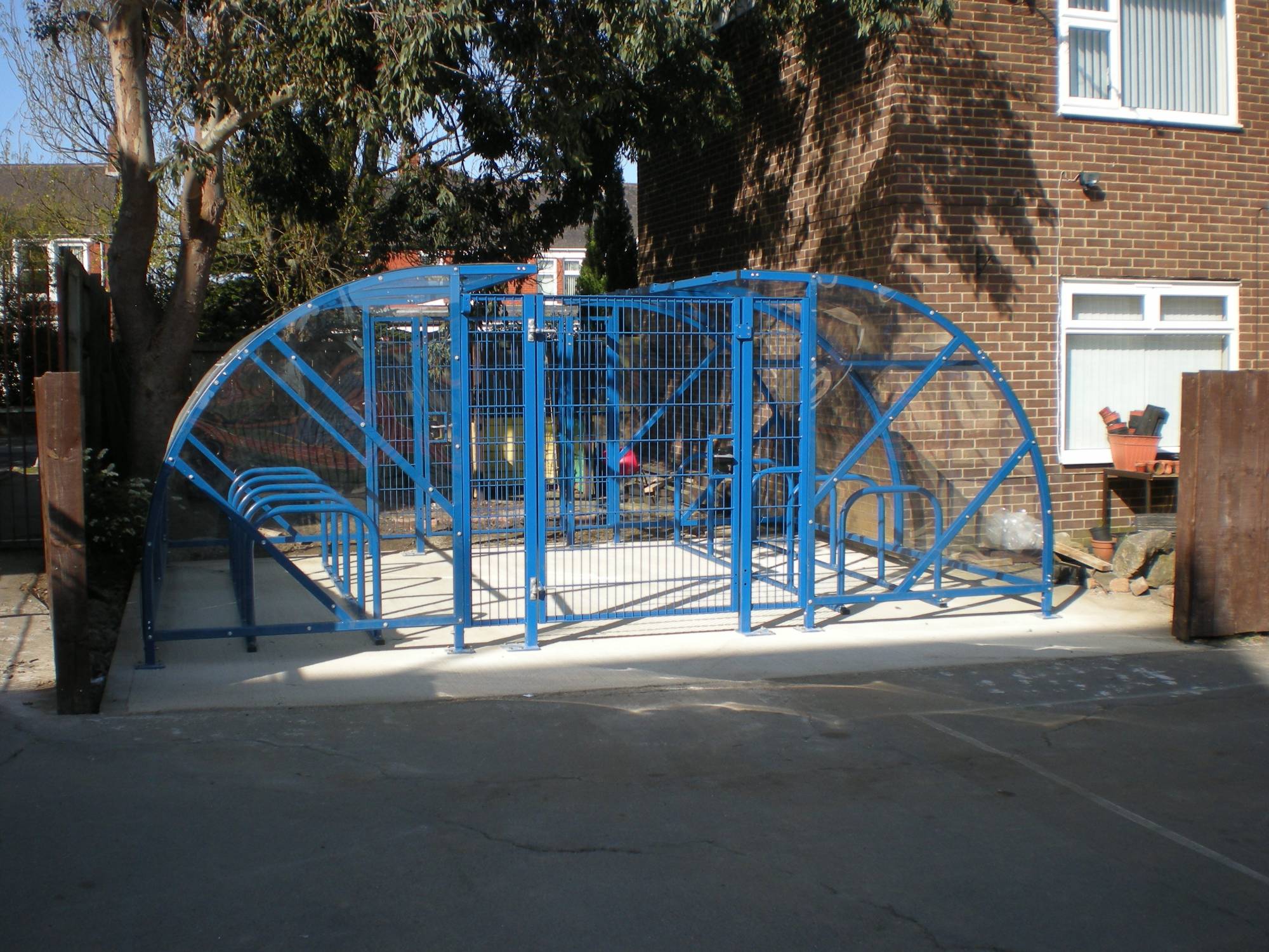 IAE Circonomy Cycle Shelter Compound - Steel Cycle Shelter