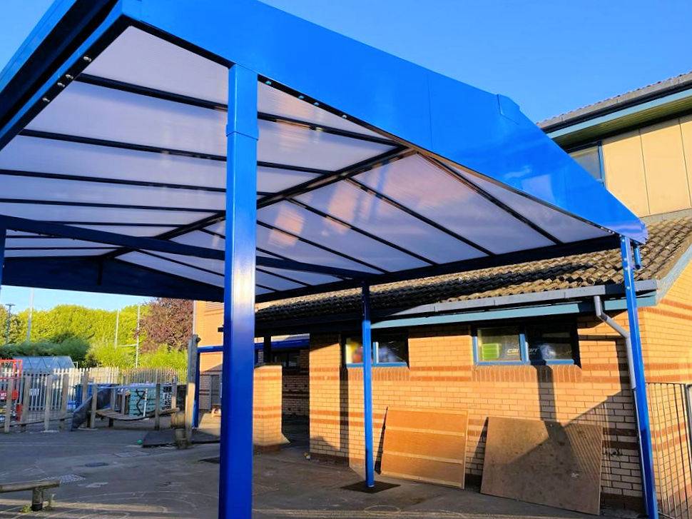 Ullswater APEX Free Standing Canopy