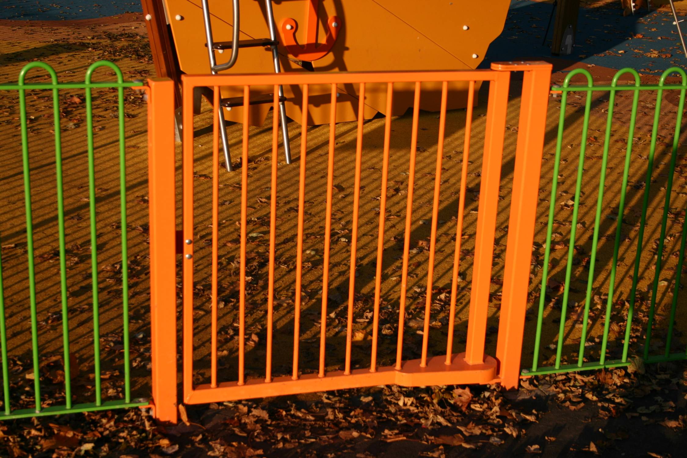 IAE Prosafe Playground Gate | RoSPA Standard - Self Closing Gate