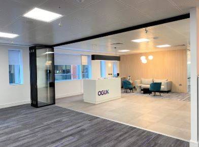 MG500 Flush Glazed Sliding Folding Partitions    - Flush Glazed Sliding Folding Partitions