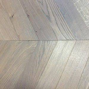 15 mm Oiled Oak Chevron Blocks