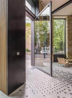 Elegance Swing Door