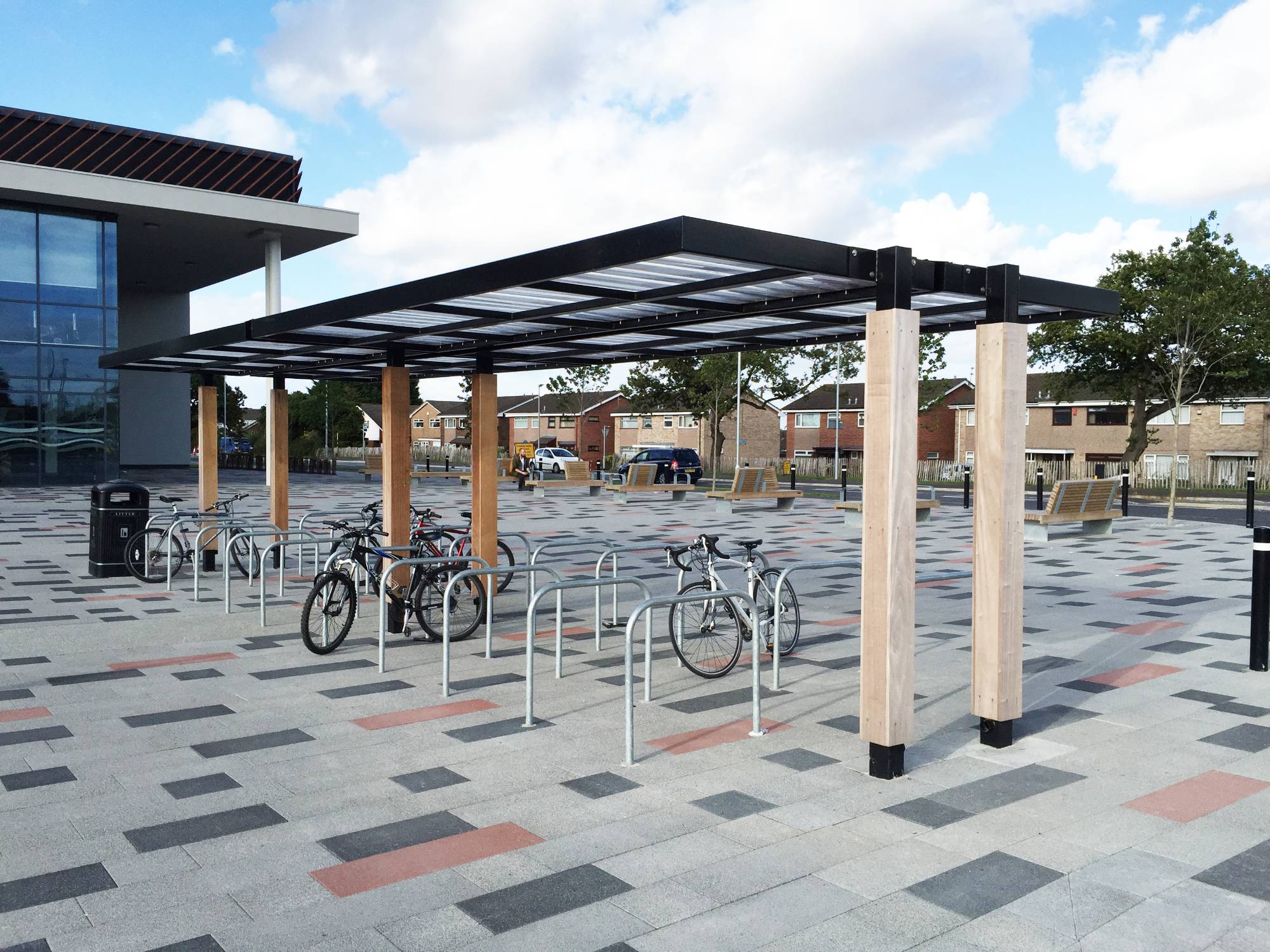 FalcoSpan Cantilevered Canopy - Steel Range of Canopies - Cantilevered cycle shelter & canopy