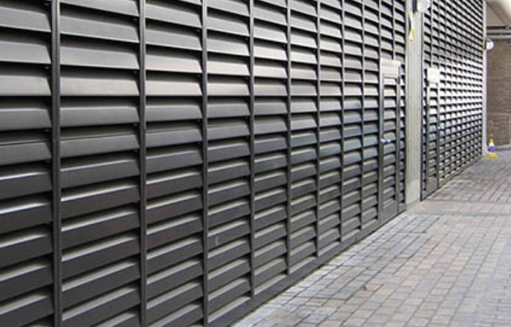 Acoustic Louvre Model AL1515, 150 mm deep - 150 mm Pitch Horizontal Metal Louvres