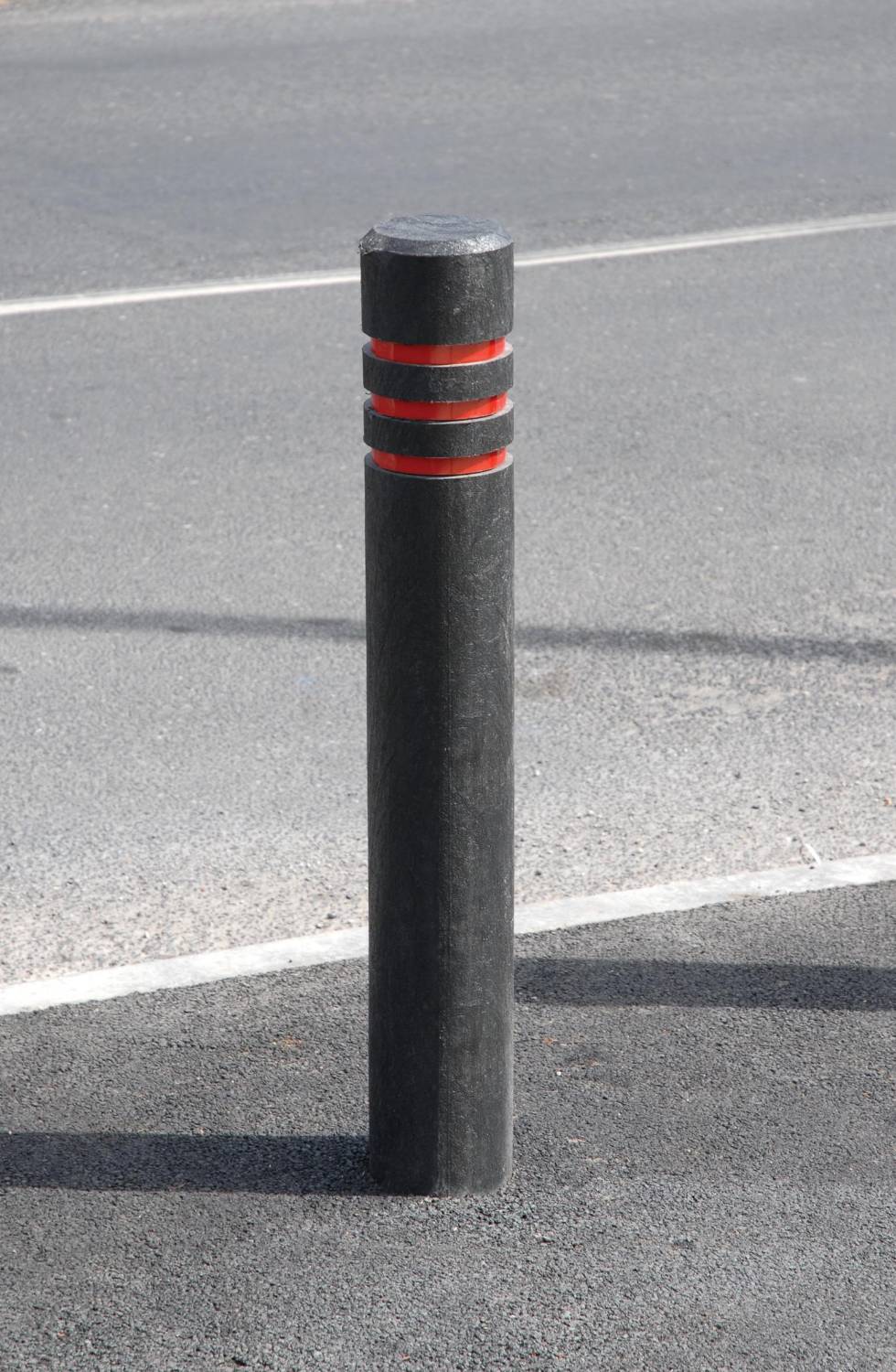 Traffic Recycled Plastic Bollard