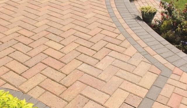 Delta Block Paving