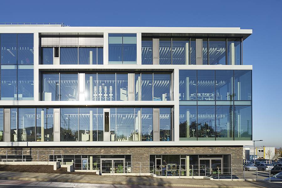 Schüco ADS 75 HD.HI hinged