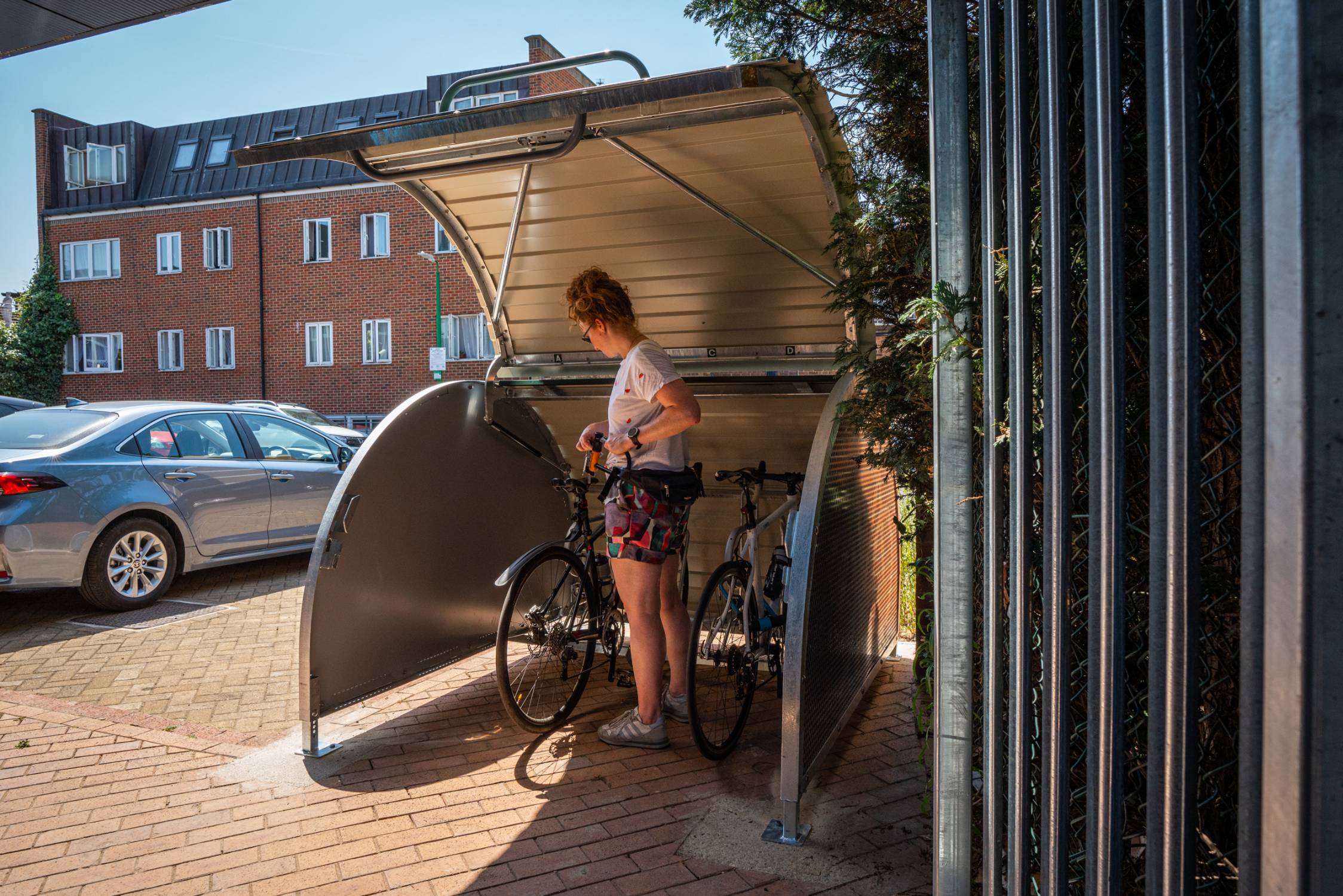 Mini Bikehangar - Bicycle locker