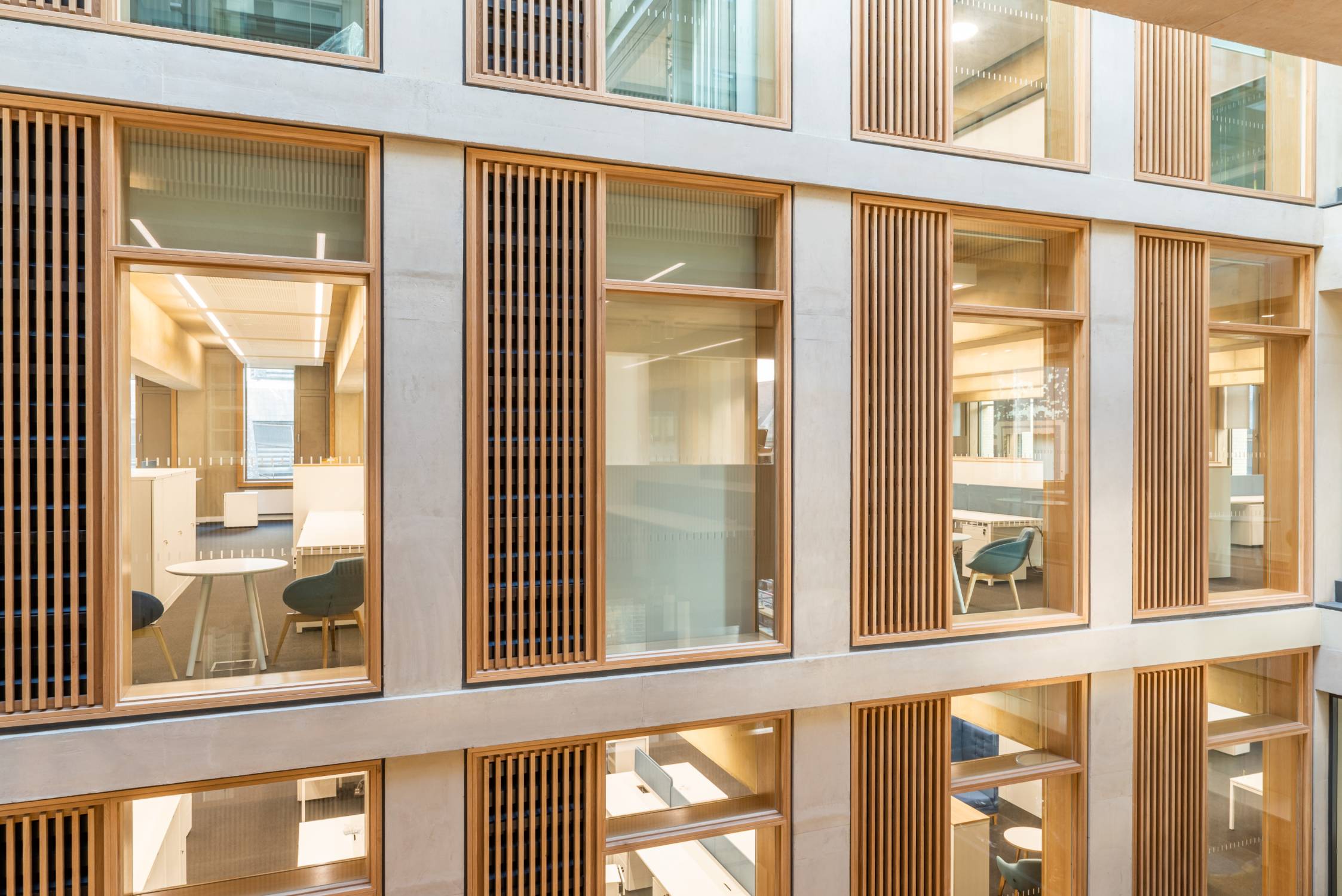 DS Timber Screens - Internal Glazed/ Solid Panel Screens