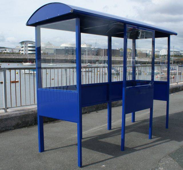 Four Sided Smoking Shelter