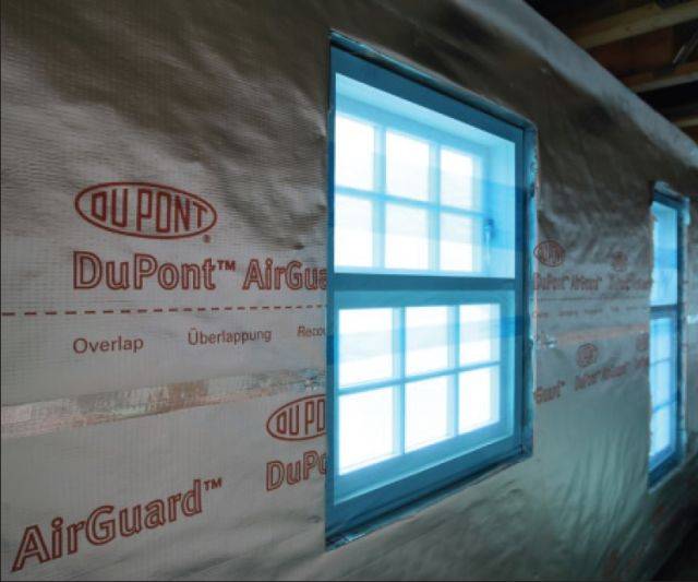 DuPont™ AirGuard® Reflective