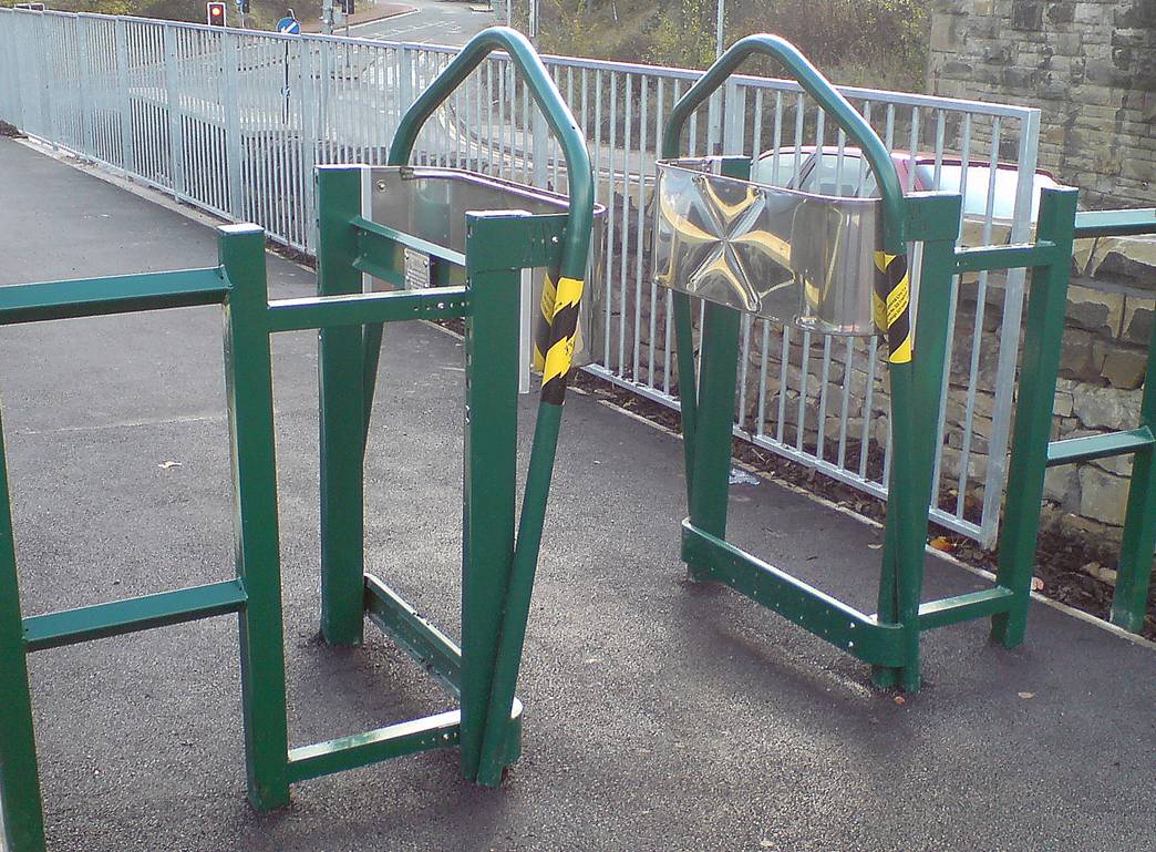 Bison Dual Adjustment K Barrier - Motorcycle Prohibitor