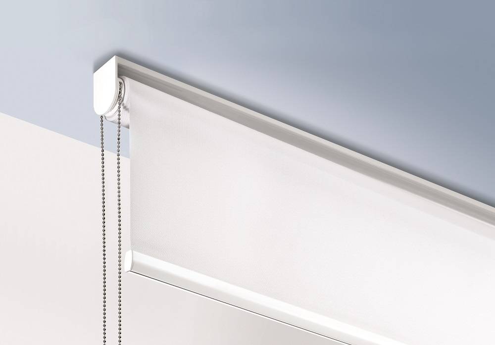 Roller Blind - Chain Operated - Silent Gliss SG 4910
