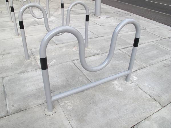 Morden Stainless Steel Cycle Stand
