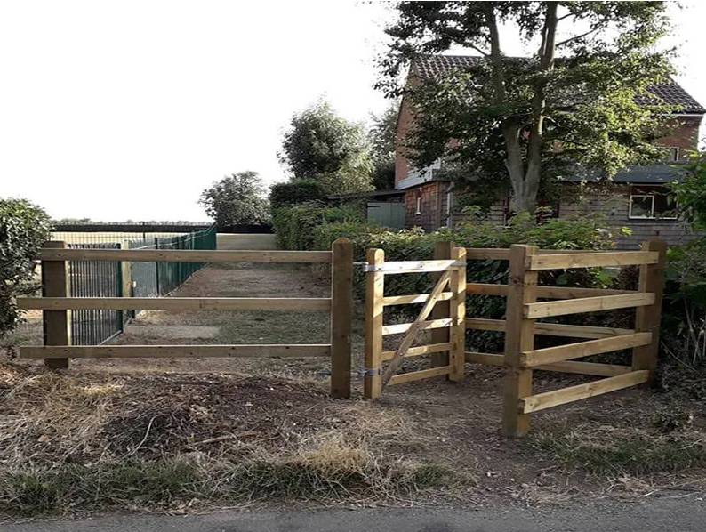 Timber Kissing Gates - Timber Access Gate for Farmland