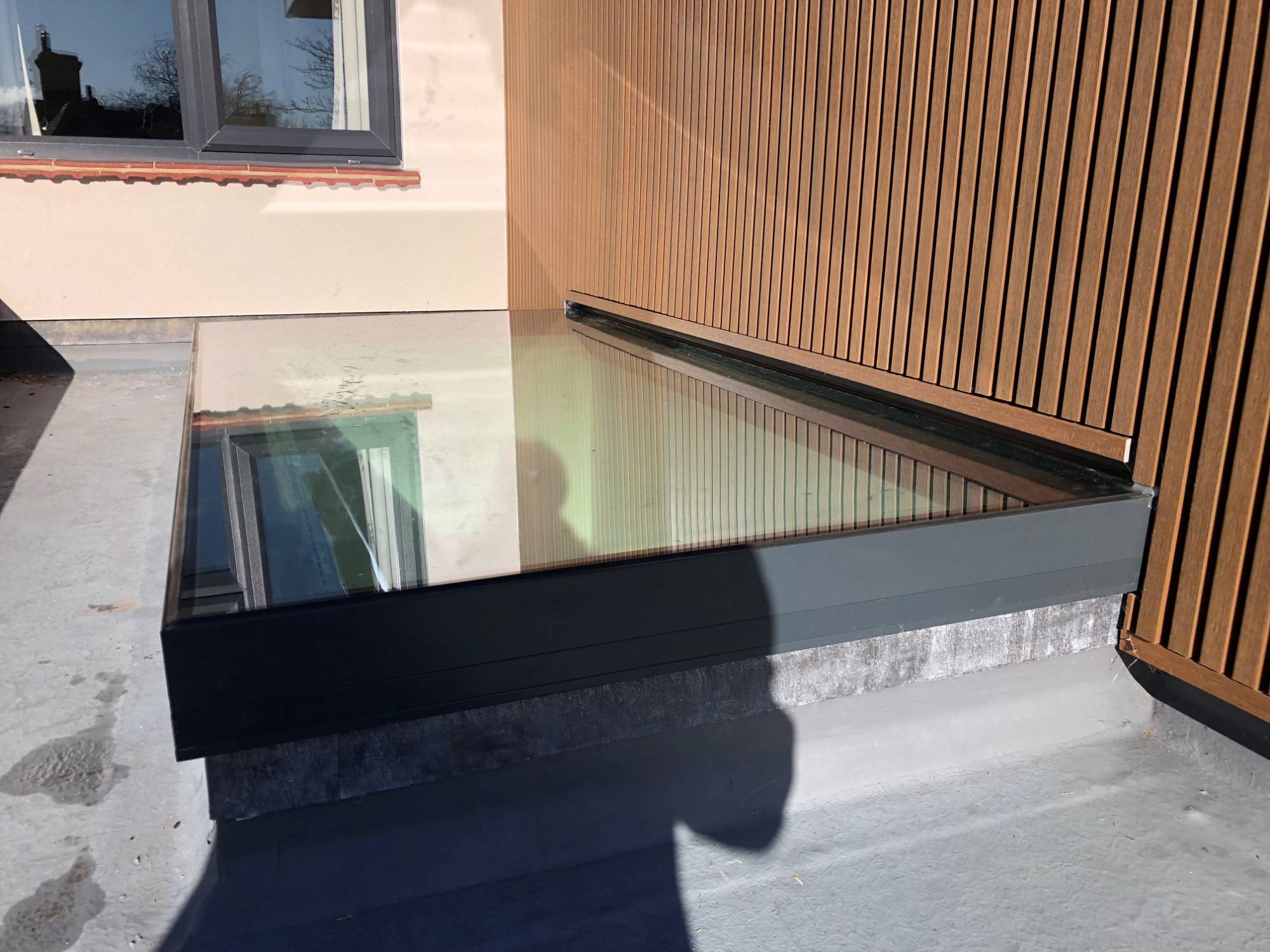 Skyway Fixed Flat Glass Rooflight With Wall Abutment(s) - Single Pane