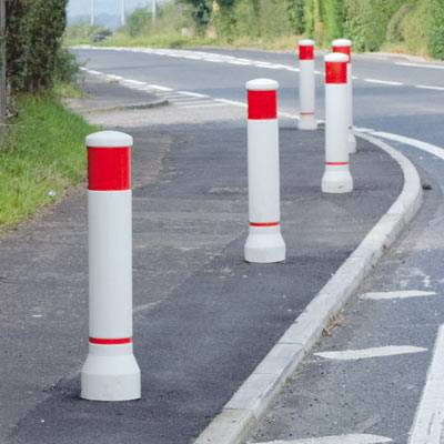 Neopolitan™ 150 - Plastic Bollard