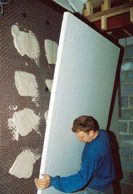 DELTA® Plaster Lath - Damp proof lathing