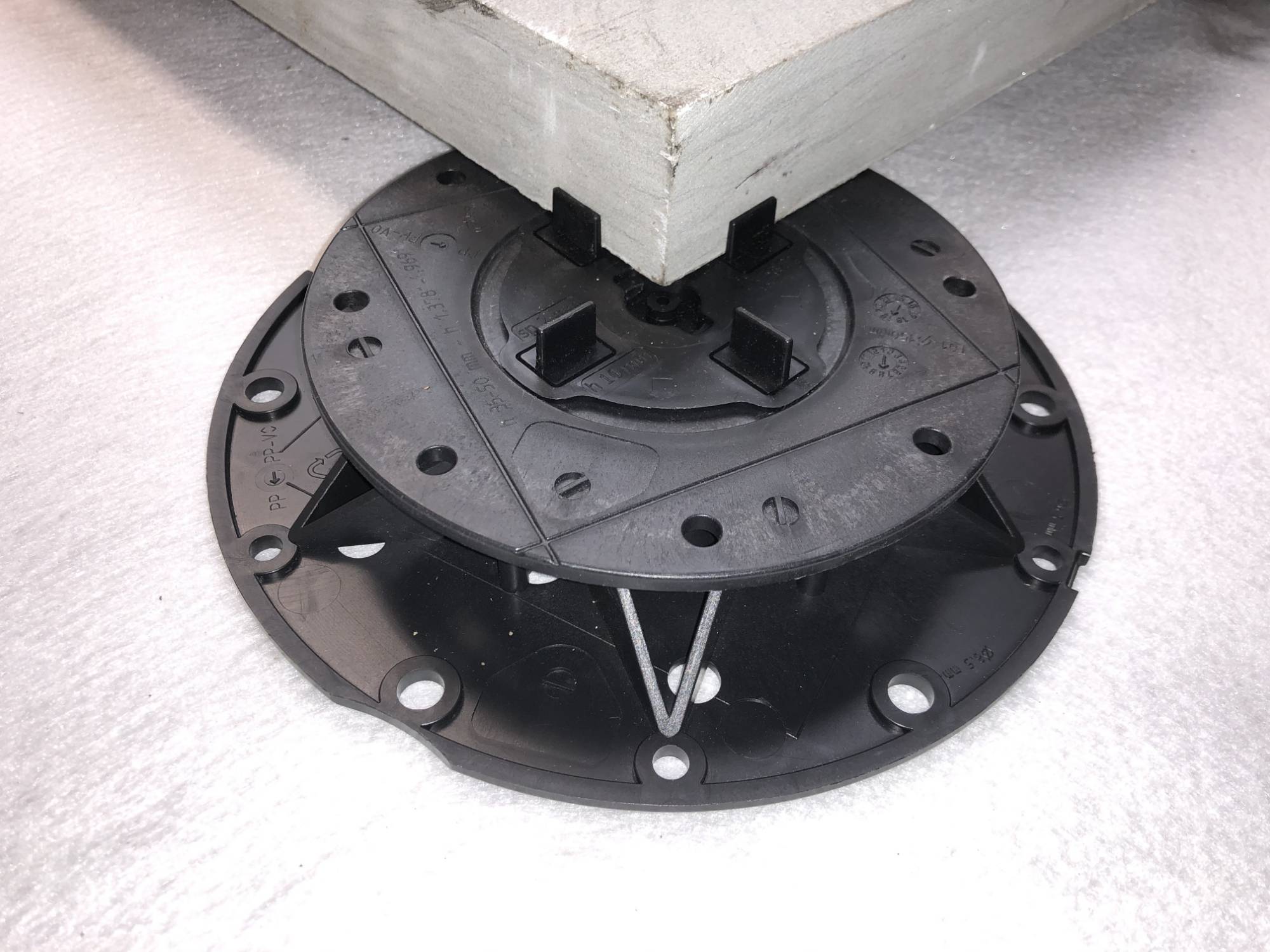 Mega Pad HEAVY DUTY Paving Support Pedestals