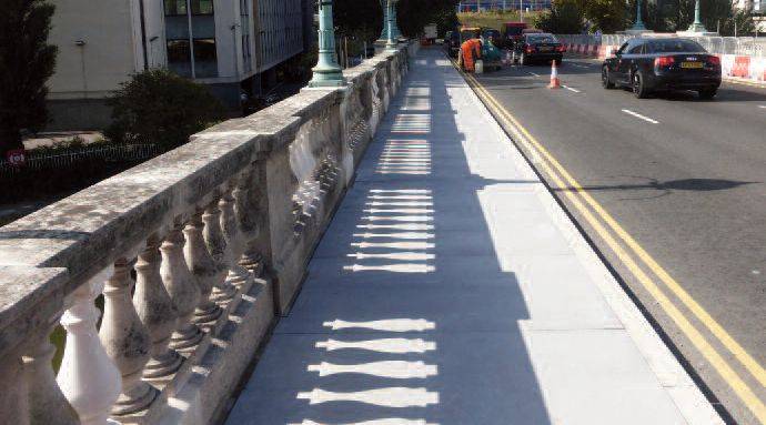 d² Dura Slab Type 100 - GRP Heavy-Duty Structural Flooring