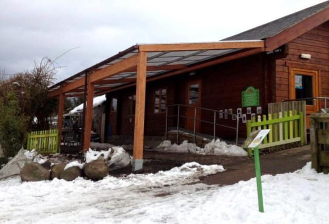 Tarnhow Mono Wall Mounted Timber Canopy&nbsp;- Polycarbonate Roof