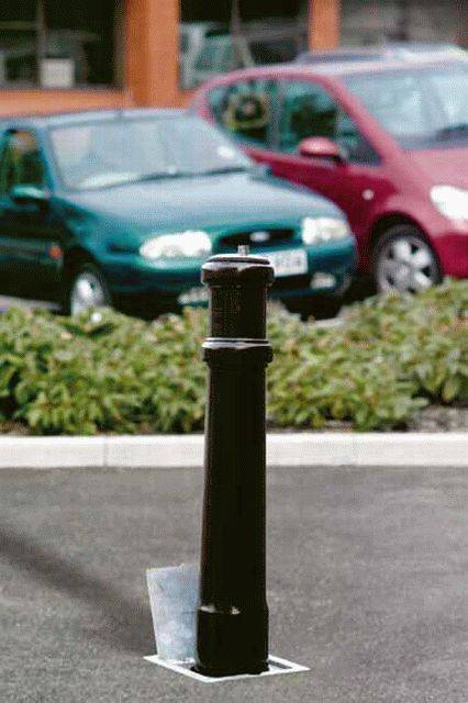 Rhino RT SU5 Sunderland Telescopic Bollard