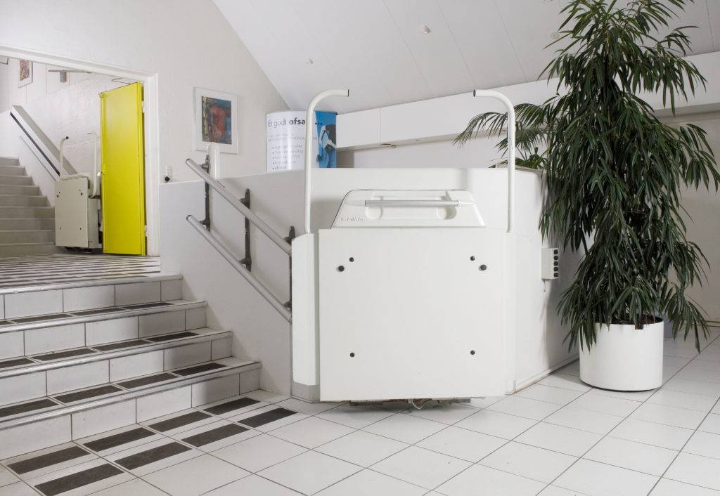 S6 Stairlift - Folding Stair Platform Lift