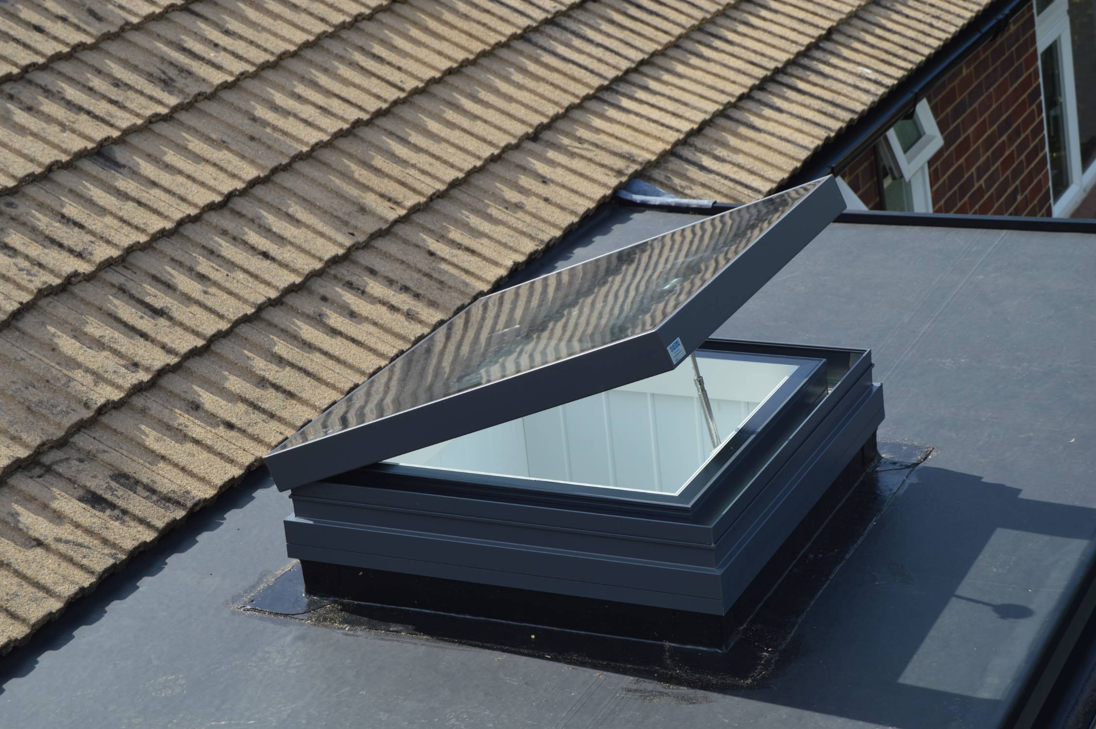 VisionVent Manual Operation Rooflight