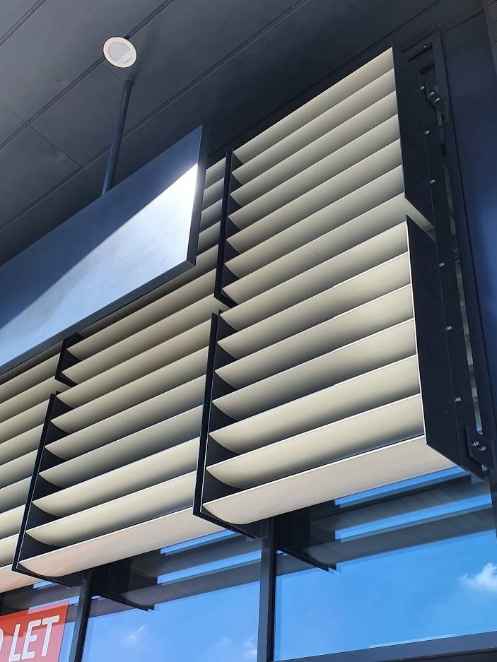 Aluminium Brise Soleil - Solar Shading: Shadex 190 Vertical Stack - Brise Soleil