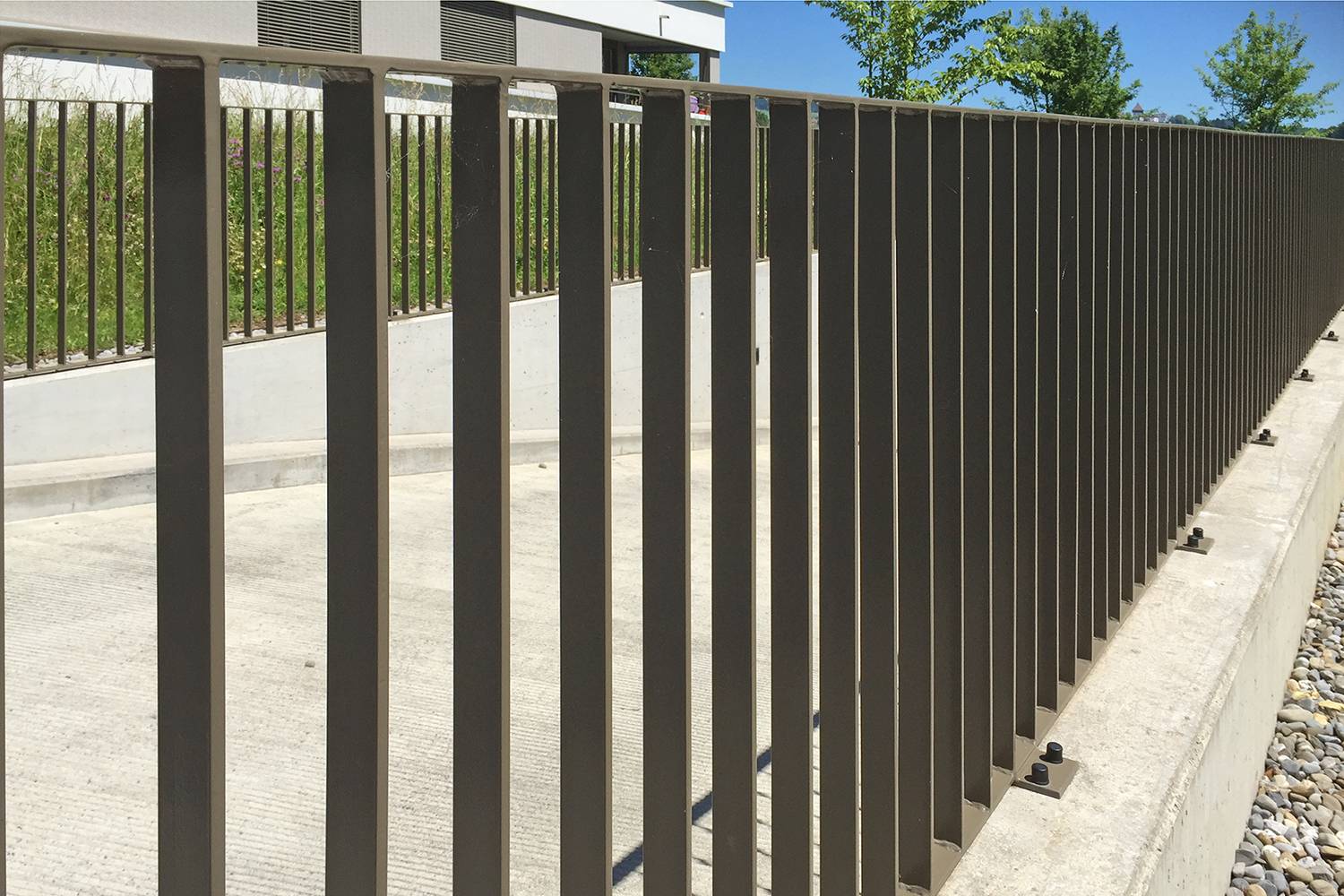 Rimini Fencing - Steel flat pale protective barrier fence