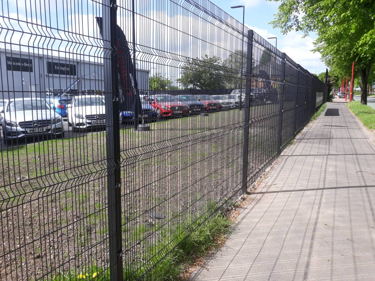 IAE Zebex Perimeter Fencing - Mesh Fencing