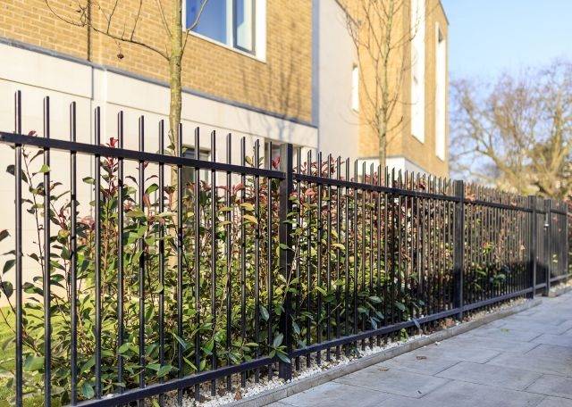 Barbican Imperial® Fencing