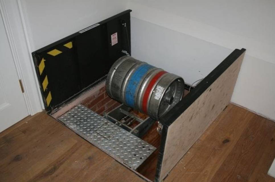 CellarLift - Food and Drink delivery hoist