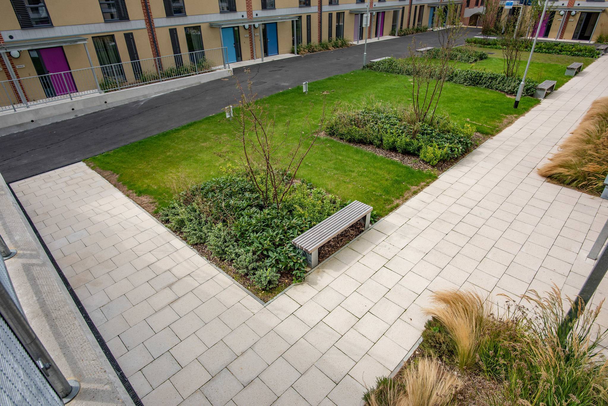 BRADSTONE Homebuilder Textured  - Concrete Paving Flag